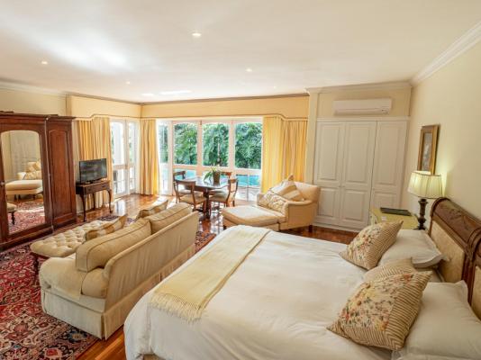 Lemon Tree Lane - 214231