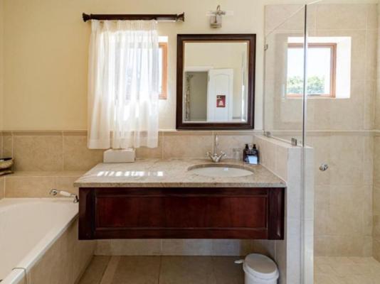 Lemon Tree Lane - 214236