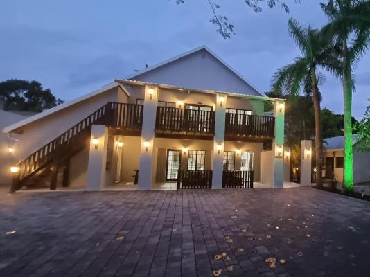 Leopard Tree Lodge - 214297