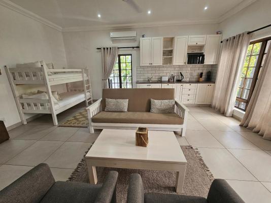 Leopard Tree Lodge - 214348
