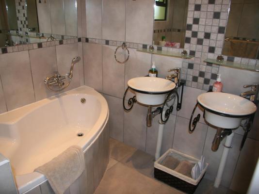 Ponciana Superior Guesthouse - 214411