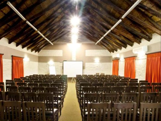Bains Lodge - 214512