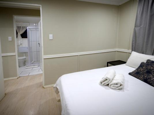Bains Lodge - 214520