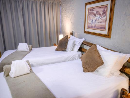 Bains Lodge - 214539
