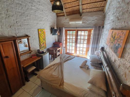 Bains Lodge - 214545