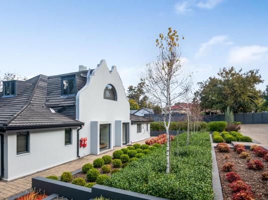 30 On Whites Guesthouse - 214584
