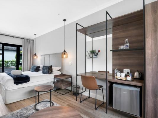 30 On Whites Guesthouse - 214593
