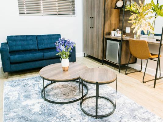 30 On Whites Guesthouse - 214604