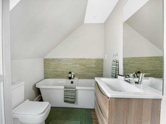 Room image 1