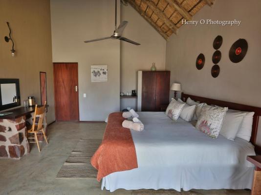 Mangwa Valley Game Lodge - 214798