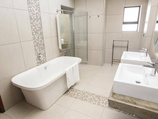 Thanda Tau - 214948