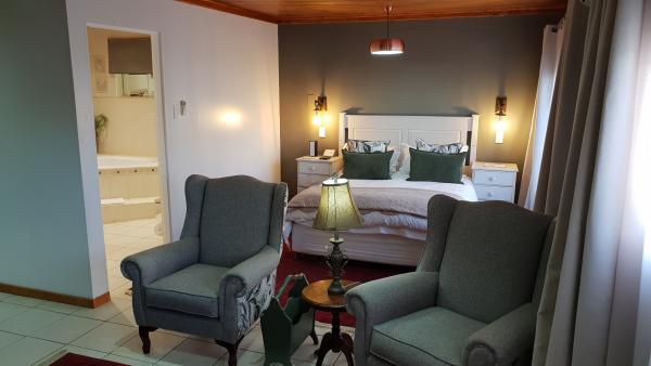 At The Nest Bed & Breakfast  - 214961
