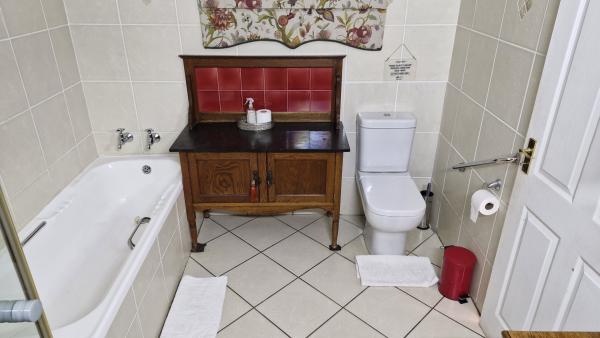 Room image 29