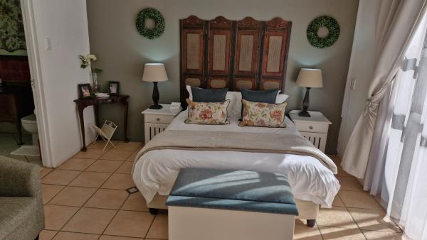 At The Nest Bed & Breakfast  - 215058