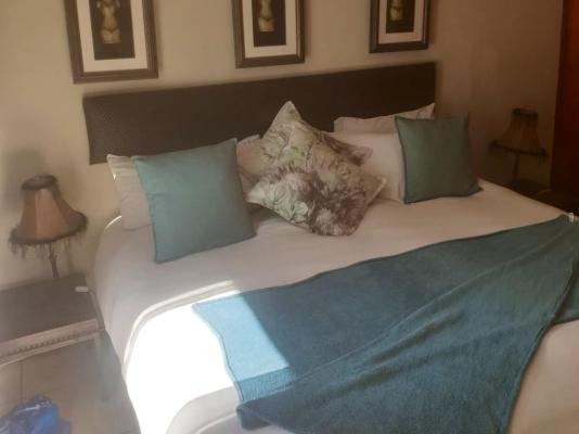 Angels Haven Guesthouse - 215072