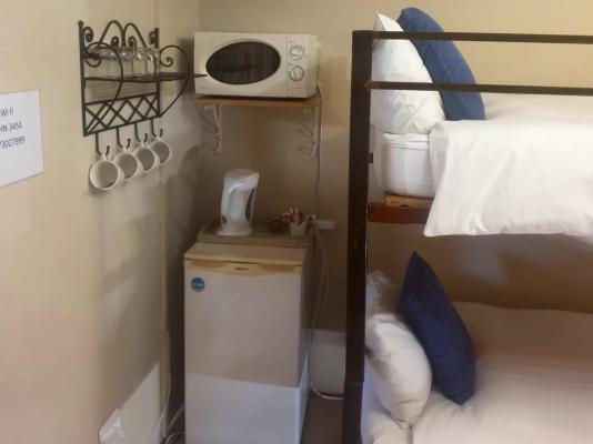 Room image 15