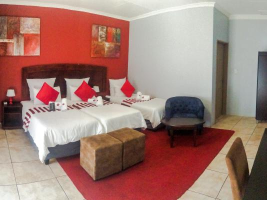 Ehrlich Park Lodge & Conference Facilities - 215303