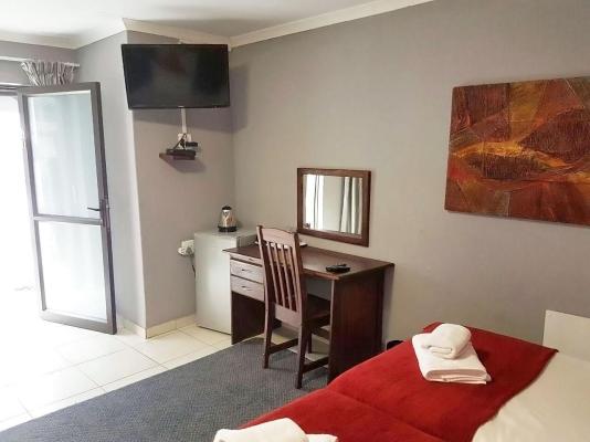 Ehrlich Park Lodge & Conference Facilities - 215306