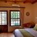 Oakhurst Hotel - 215375