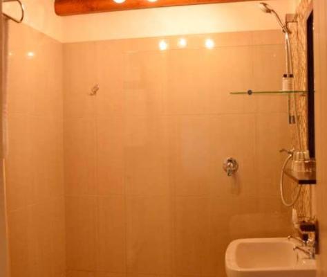 Room image 1