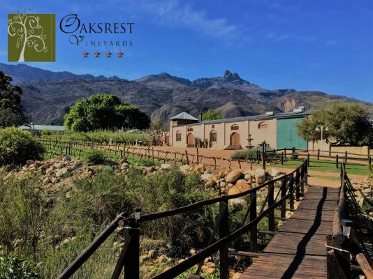 Oaksrest Vineyards Guest Farm - 215593
