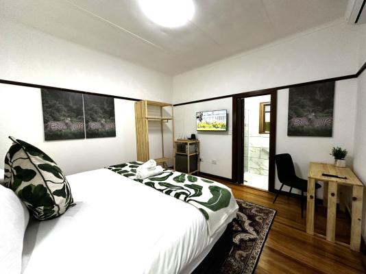 Room image 2