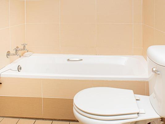 Room image 11
