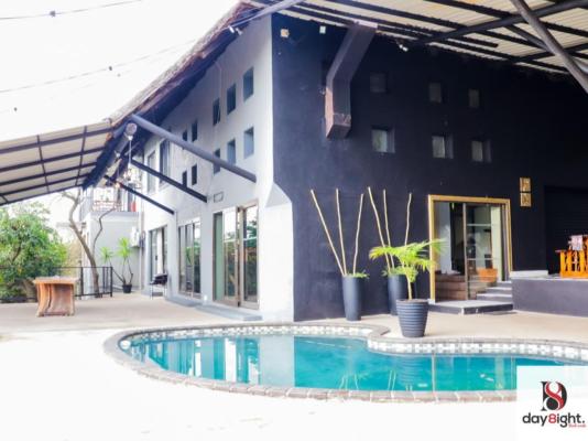 Wild Medlar Accommodation & Venue - 216001