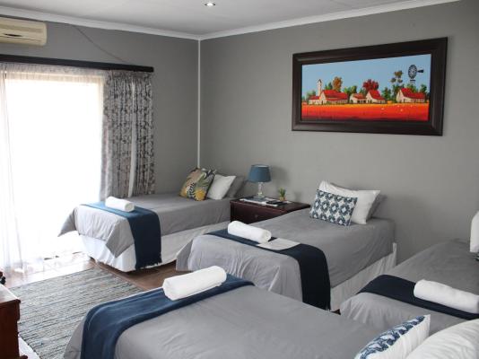 Wild Medlar Accommodation & Venue - 216024