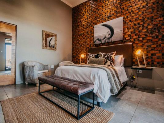 Room image 3