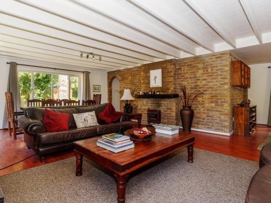 Hout Bay Gem - 216154