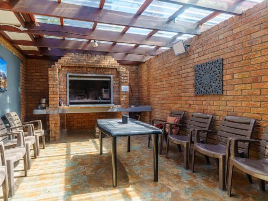 Hout Bay Gem - 216164