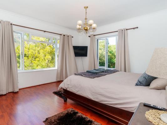 Room image 2