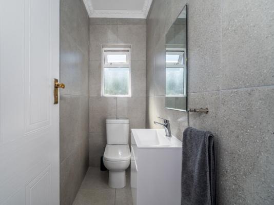 Hout Bay Gem - 216186