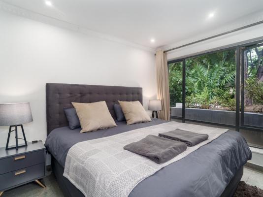 Hout Bay Gem - 216201