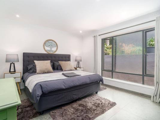 Hout Bay Gem - 216203