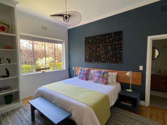 Room image 1