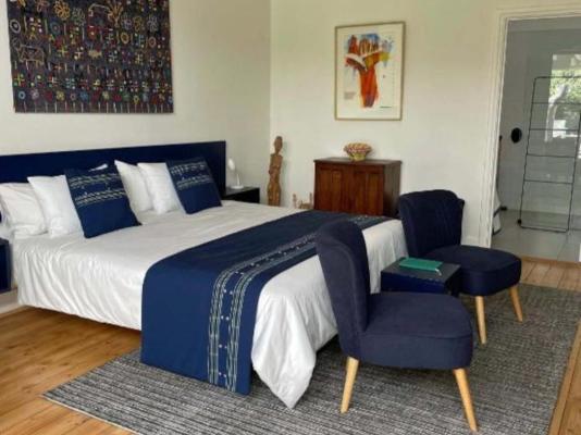 Room image 4