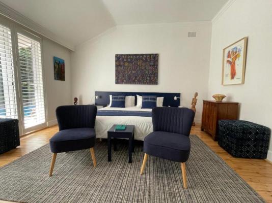Room image 5