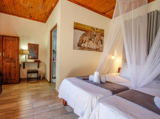 Room image 7