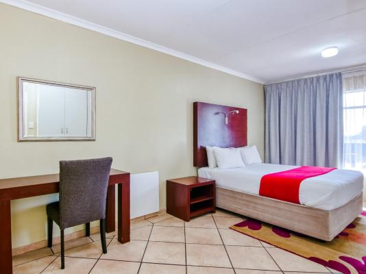 Room image 2