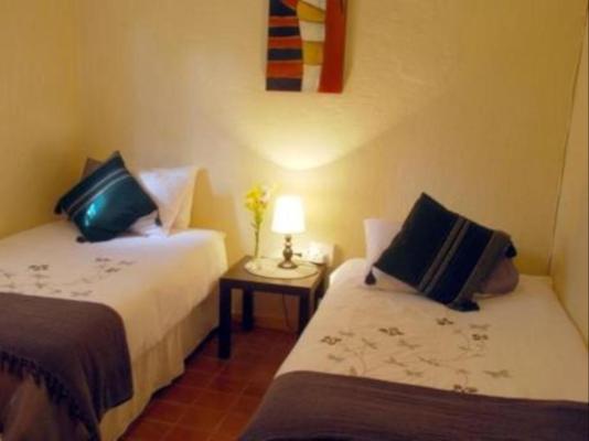 Room image 1