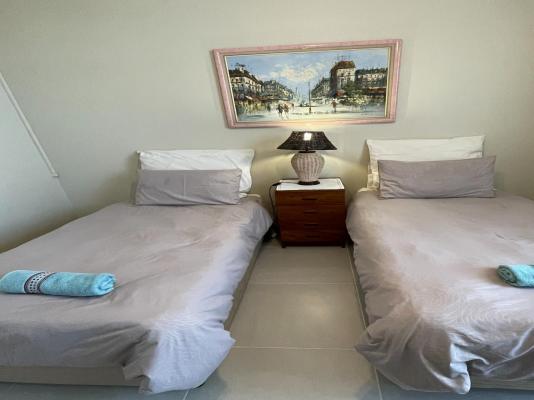 Room image 7