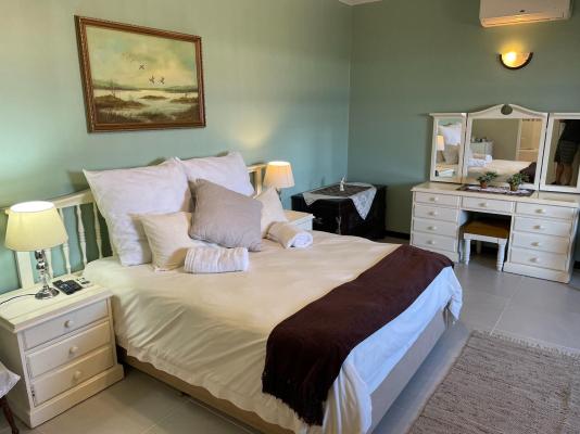 Eden Rose Manor - 216995