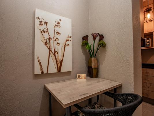 Room image 3