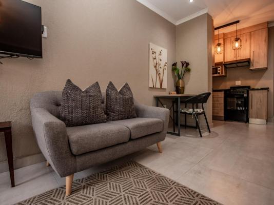 Bushbaby Valley Lodge - 217092
