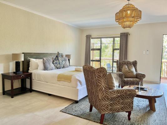 Bushbaby Valley Lodge - 217111
