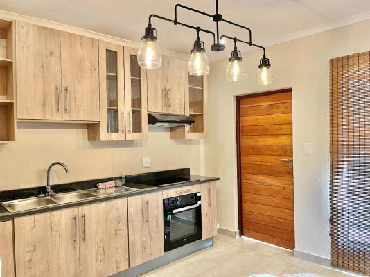Bushbaby Valley Lodge - 217113
