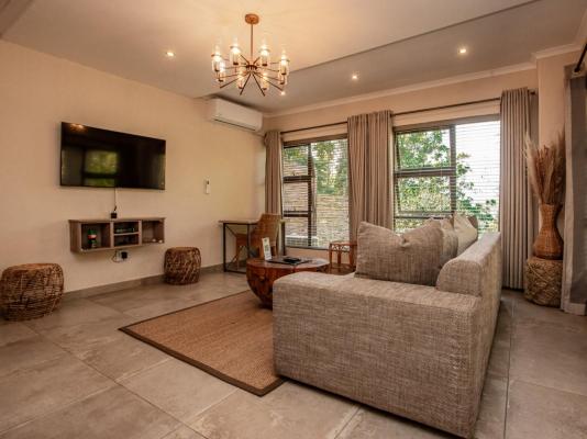 Bushbaby Valley Lodge - 217114