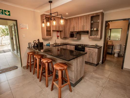 Room image 6